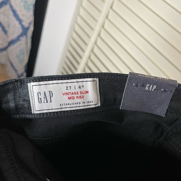 NWT Gap vintage slim low midrise foil jeans - Picture 3 of 7
